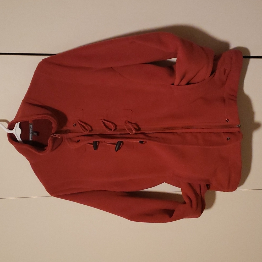 HORNY TOAD WOMEN'S RED FLEECE JACKET